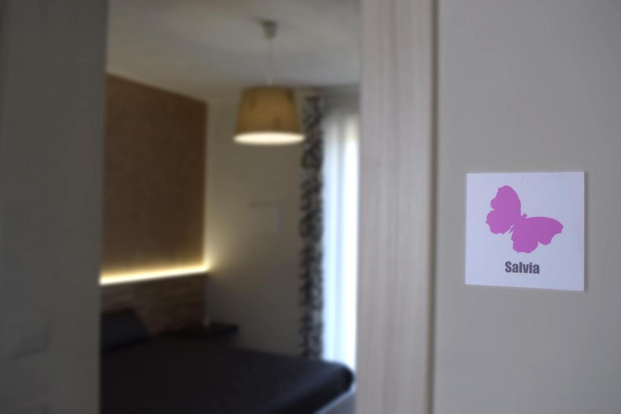 La Suite Negli Orti Lizzanello Exterior foto